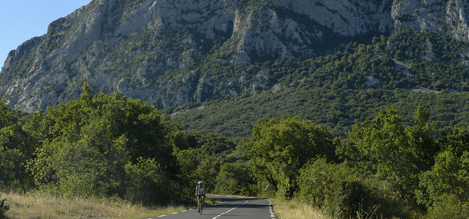 GR de Pays Tours dans le Grand Pic Saint-Loup - Tour des villages du Pic